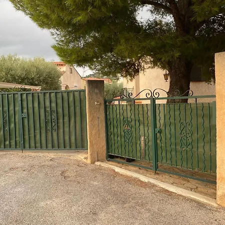 T3 Rdj 5 Mn A Pied-port 10 Mn-parking * Bandol